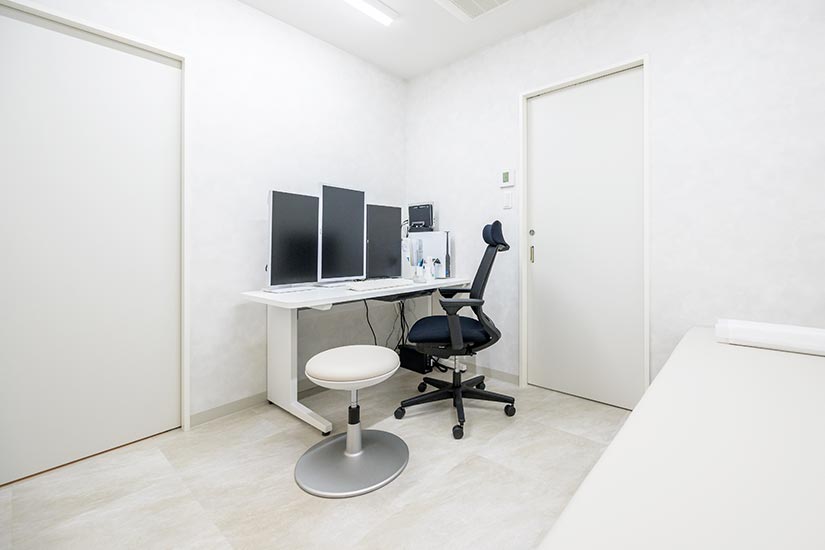 自由が丘まつなが内科クリニック 診察室