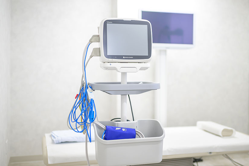 ベッドサイドモニター